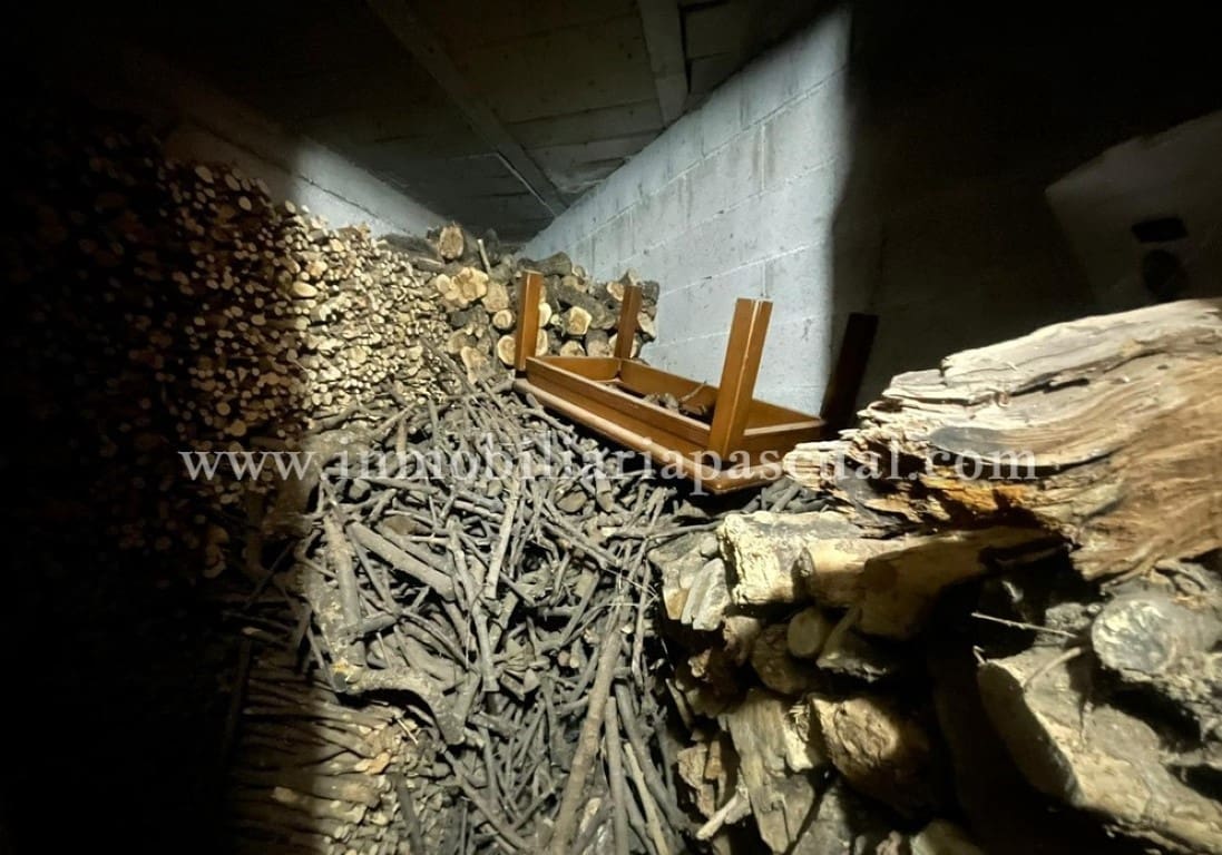 3 soverom Kjedet enebolig til salgs i Beniarres med garasje - € 120 000 (Ref: 8182093)