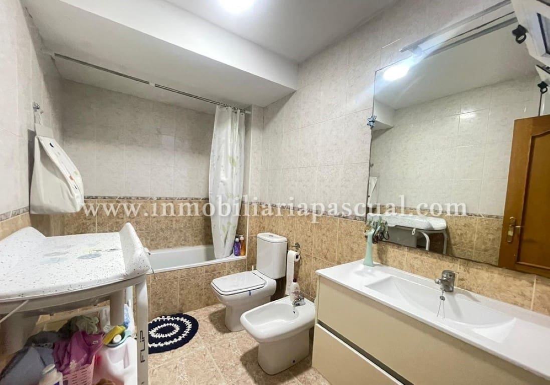 3 soverom Kjedet enebolig til salgs i Beniarres med garasje - € 120 000 (Ref: 8182093)