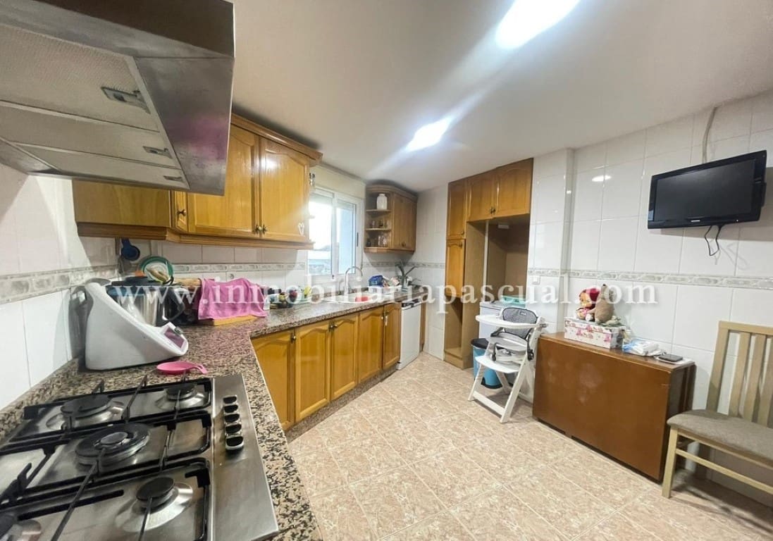 3 soverom Kjedet enebolig til salgs i Beniarres med garasje - € 120 000 (Ref: 8182093)