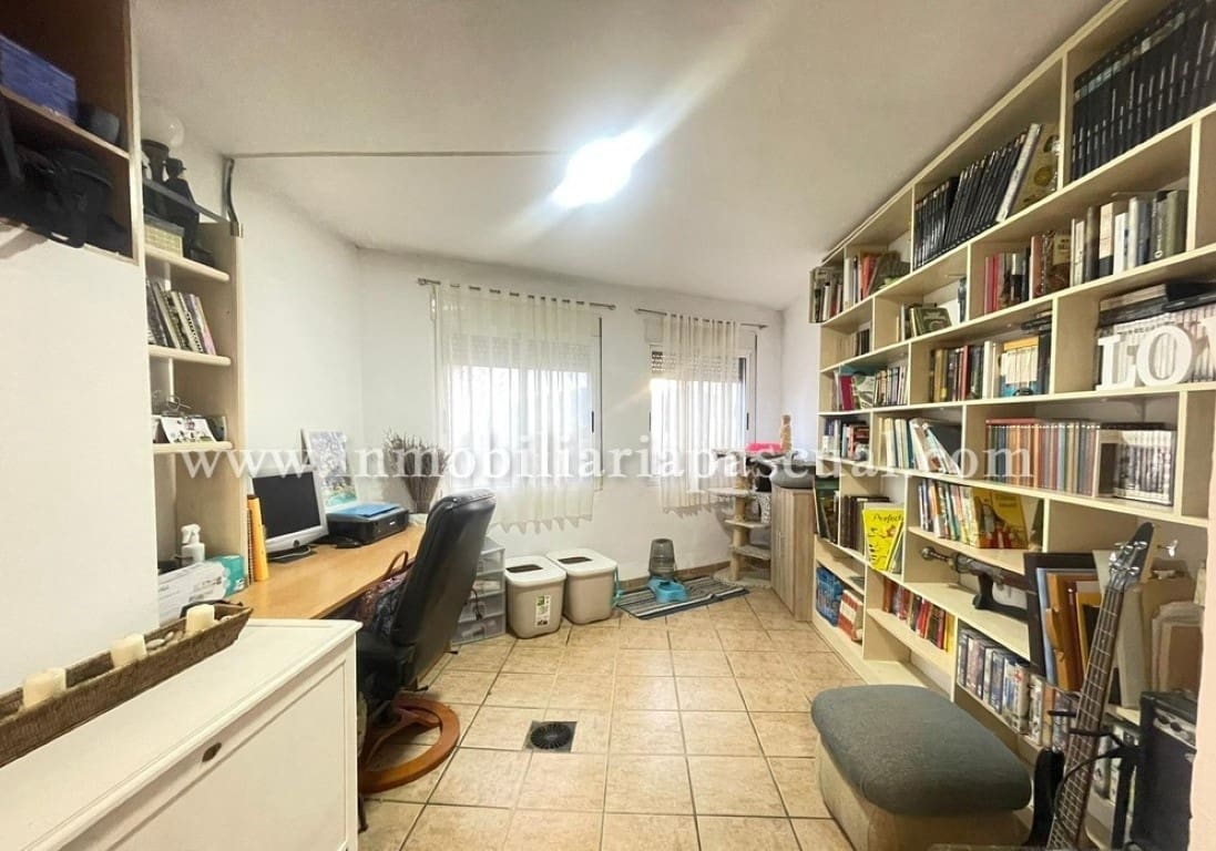 3 soverom Kjedet enebolig til salgs i Beniarres med garasje - € 120 000 (Ref: 8182093)