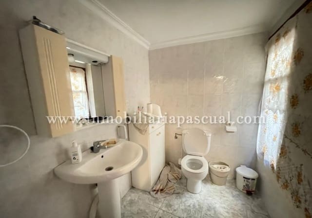 Townhouse for sale in Beniarrés - € 30,000 (Ref: 8504901)