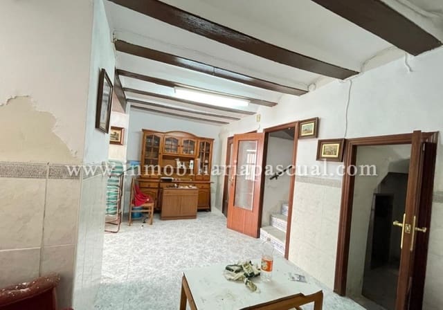 Townhouse for sale in Beniarrés - € 30,000 (Ref: 8504901)