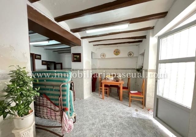 Townhouse for sale in Beniarrés - € 30,000 (Ref: 8504901)