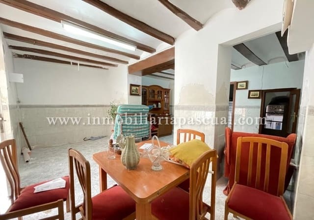 Townhouse for sale in Beniarrés - € 30,000 (Ref: 8504901)