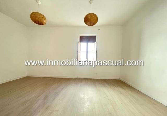 4 soveværelse Villa til salg i Beniarrés - € 115.000 (Ref: 8796335)