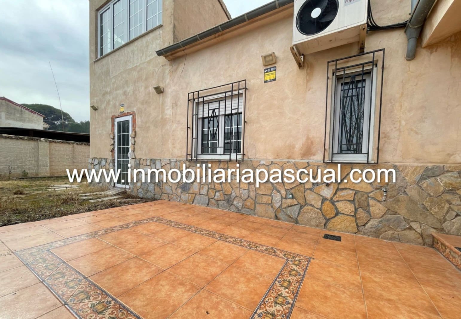 3 slaapkamer Villa te koop in Cocentaina - € 200.000 (Ref: 8841911)