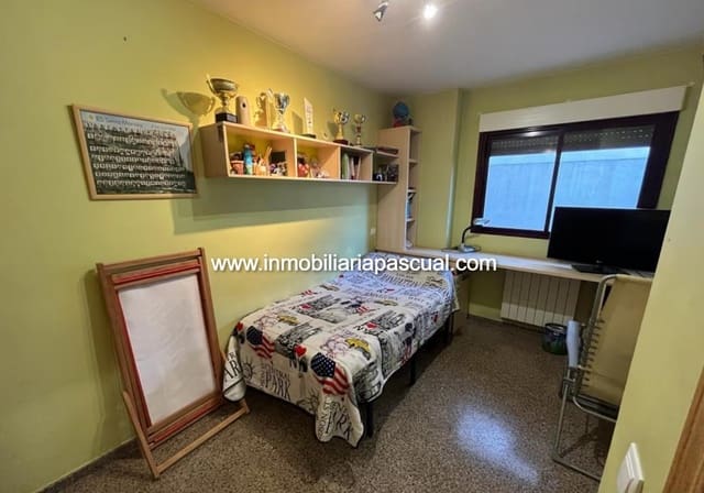 4 bedroom Flat for sale in Muro de Alcoy - € 125,000 (Ref: 8891521)