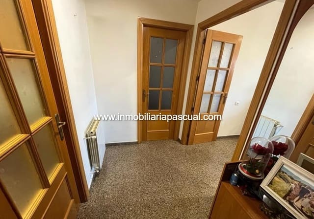 4 bedroom Flat for sale in Muro de Alcoy - € 125,000 (Ref: 8891521)