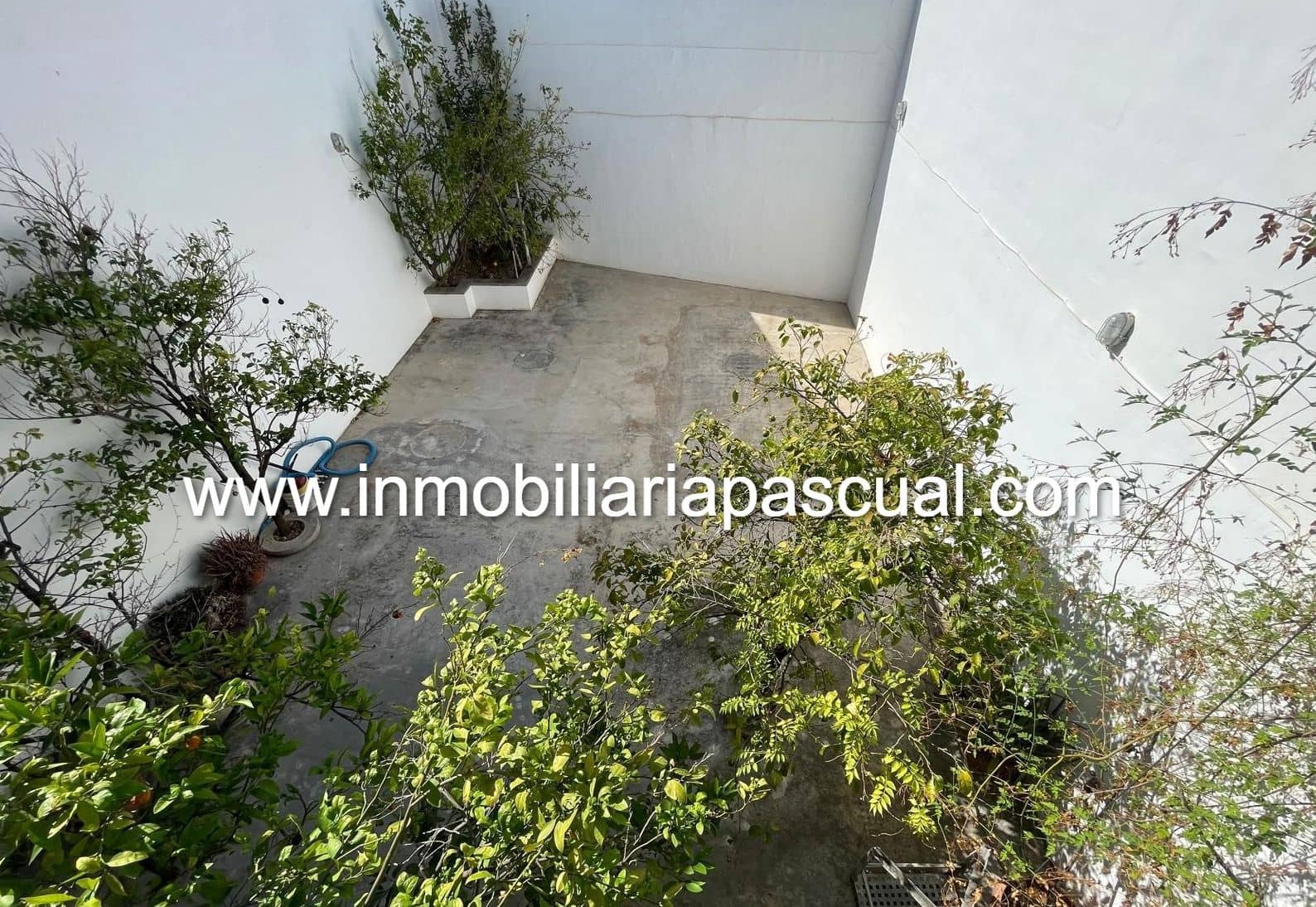 4 soveværelse Villa til salg i Gaianes - € 160.000 (Ref: 8906171)