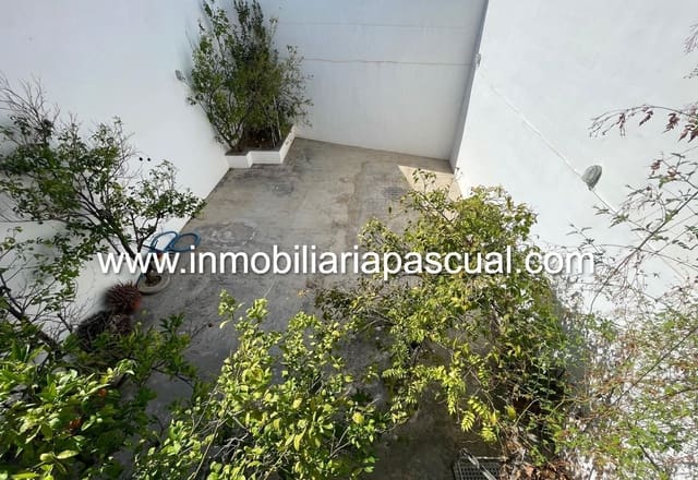 4 soveværelse Villa til salg i Gaianes - € 160.000 (Ref: 8906171)