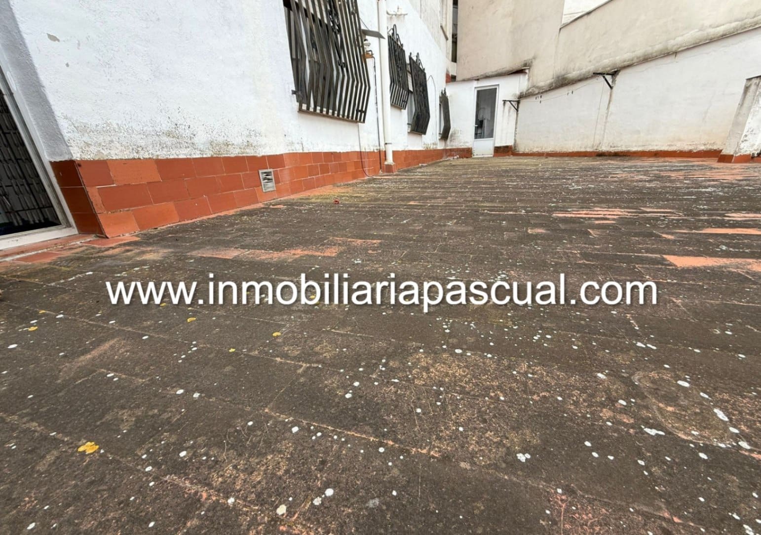 4 slaapkamer Flat te koop in Muro de Alcoy - € 125.000 (Ref: 8992801)