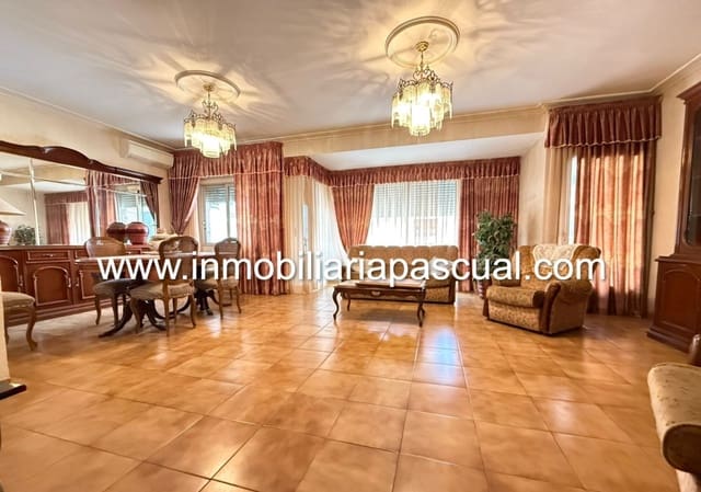 4 bedroom Flat for sale in Muro de Alcoy - € 125,000 (Ref: 8992801)