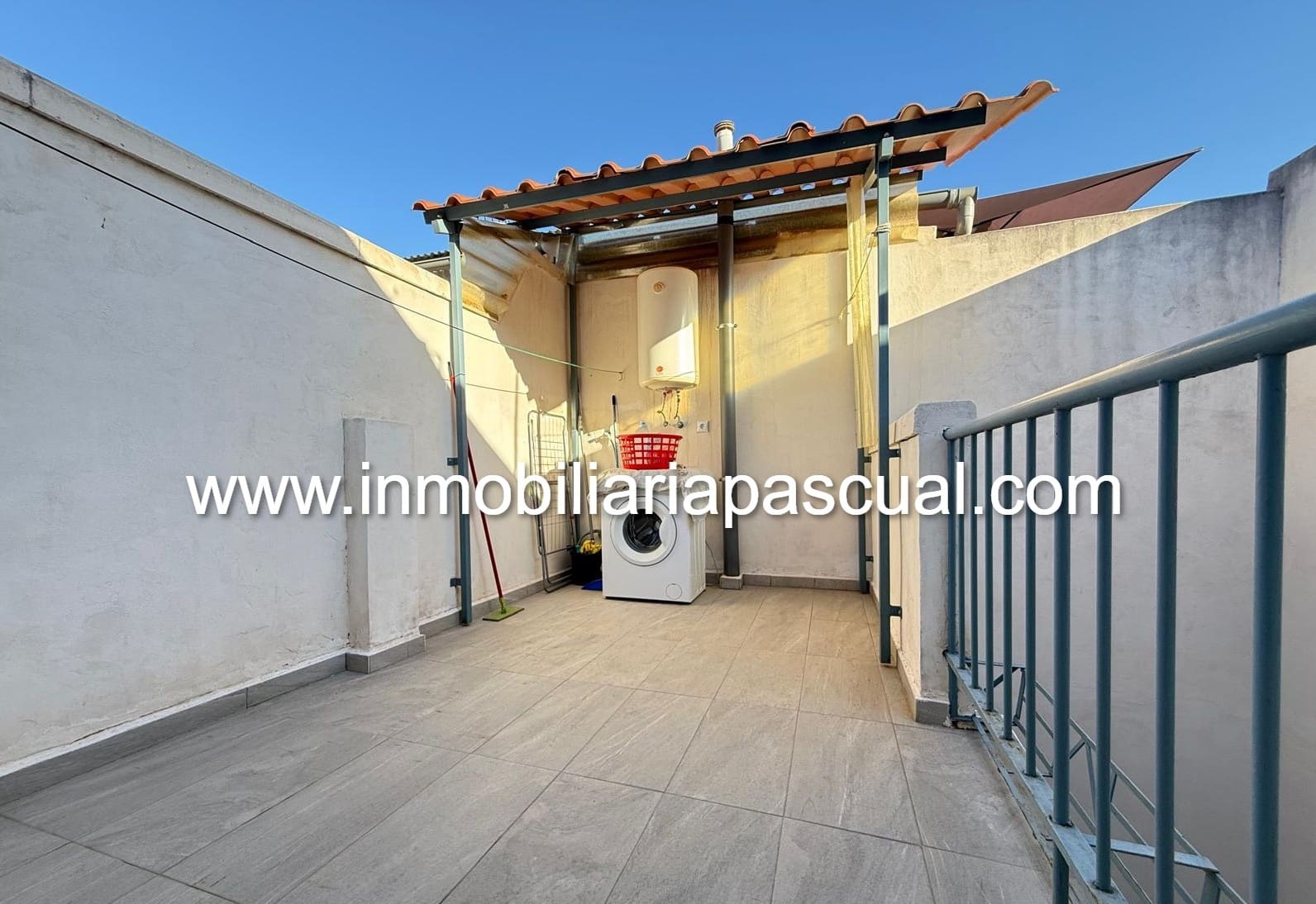 3 soveværelse Semi-Rækkehus til salg i Muro de Alcoy - € 125.000 (Ref: 9009983)