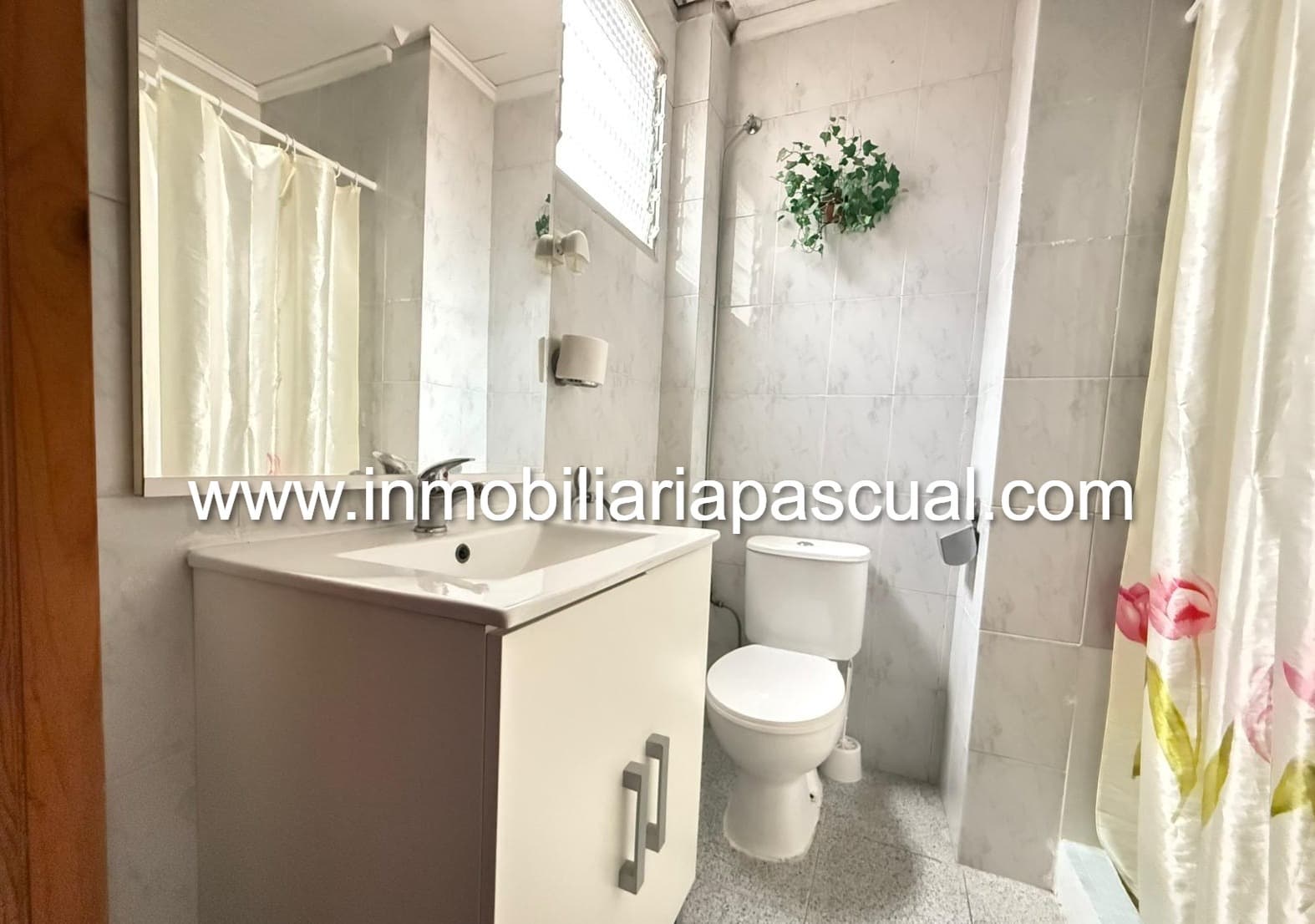 5 soveværelse Villa til salg i Gaianes - € 110.000 (Ref: 9047232)