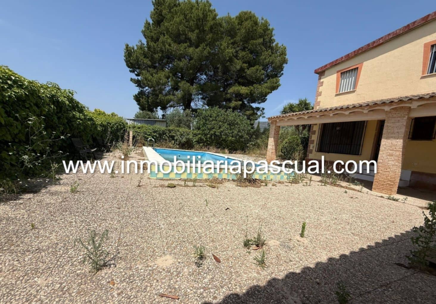 6 soveværelse Villa til salg i Gaianes - € 180.000 (Ref: 9047561)