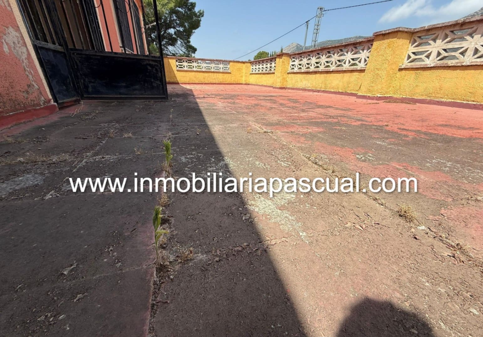 6 soveværelse Villa til salg i Gaianes - € 180.000 (Ref: 9047561)