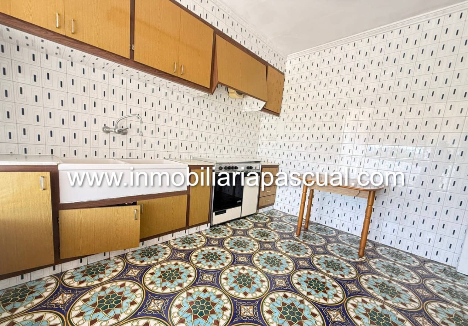 6 soveværelse Villa til salg i Gaianes - € 180.000 (Ref: 9047561)