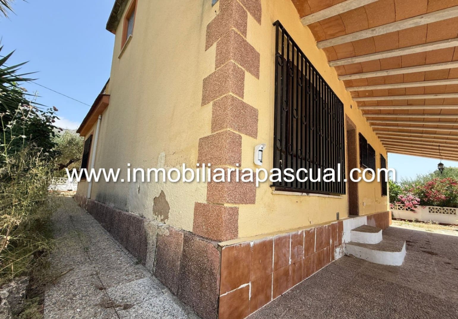 6 soveværelse Villa til salg i Gaianes - € 180.000 (Ref: 9047561)