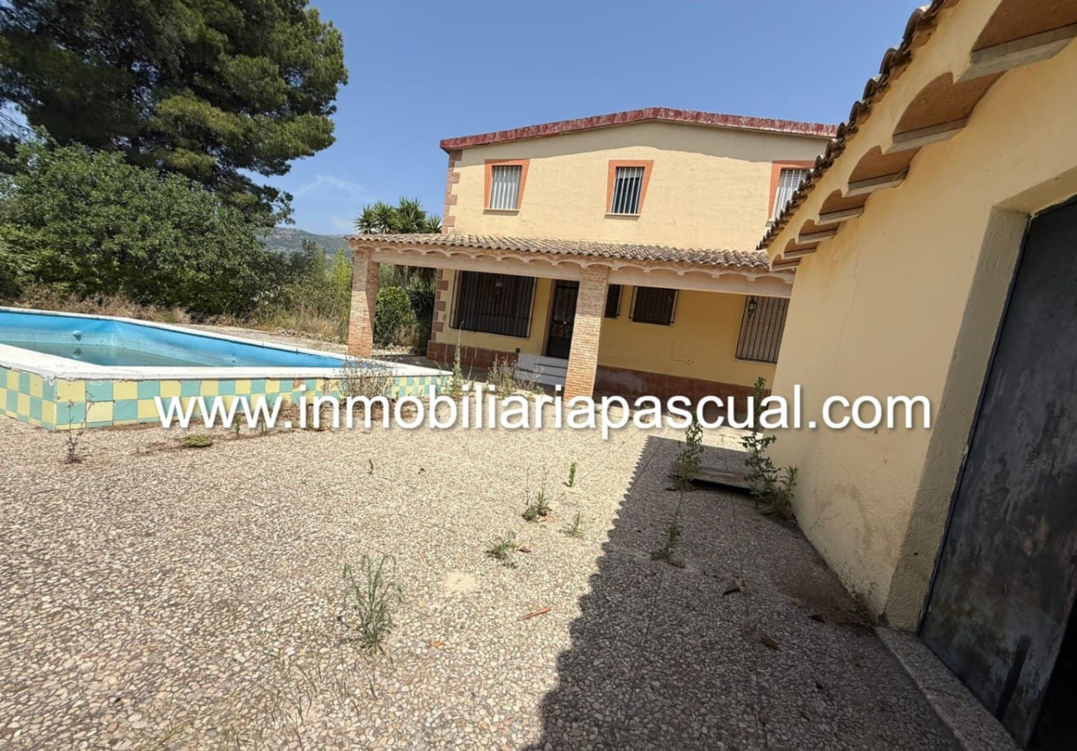 6 soveværelse Villa til salg i Gaianes - € 180.000 (Ref: 9047561)