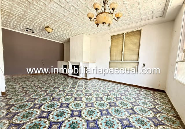 6 soveværelse Villa til salg i Gaianes - € 180.000 (Ref: 9047561)