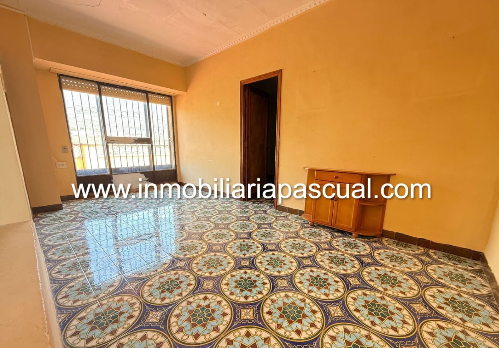 6 soveværelse Villa til salg i Gaianes - € 180.000 (Ref: 9047561)