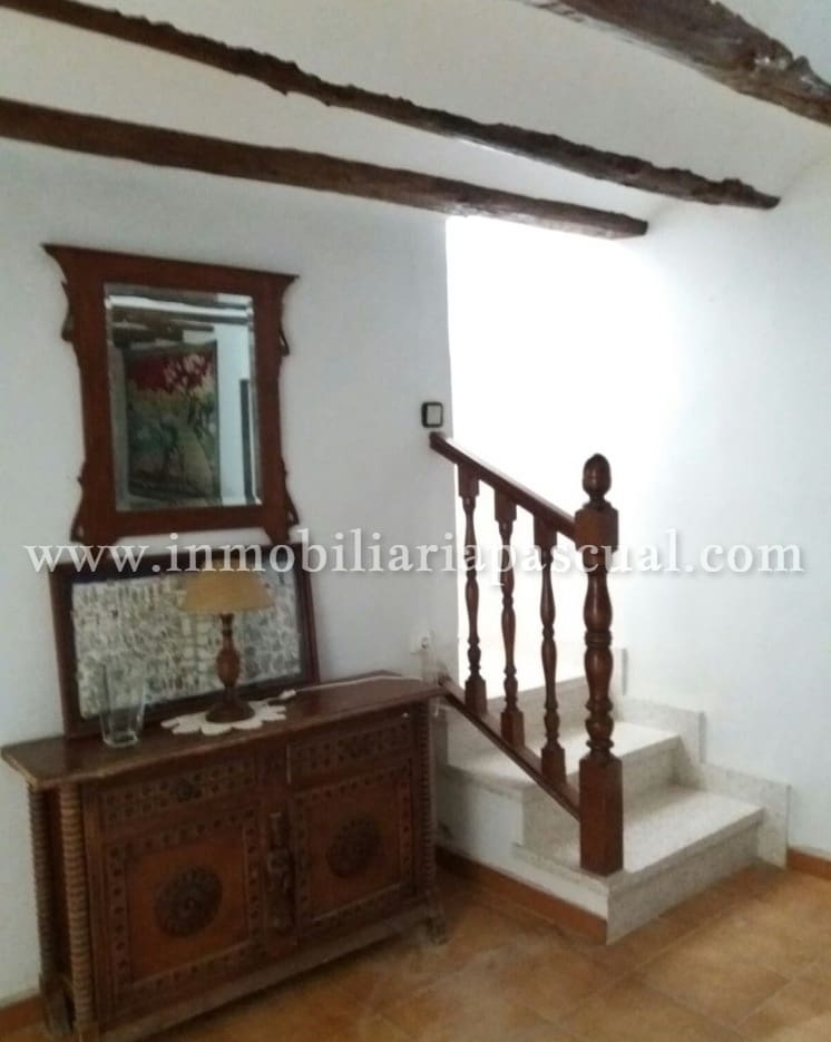 5 soveværelse Semi-Rækkehus til salg i La Vall d'Alcala - € 90.000 (Ref: 9097800)