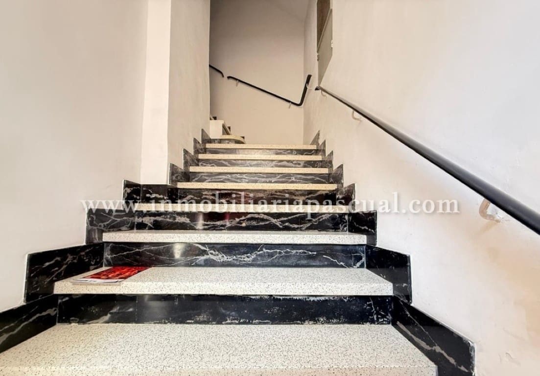 4 bedroom Flat for sale in Cocentaina with garage - € 140,000 (Ref: 9108271)