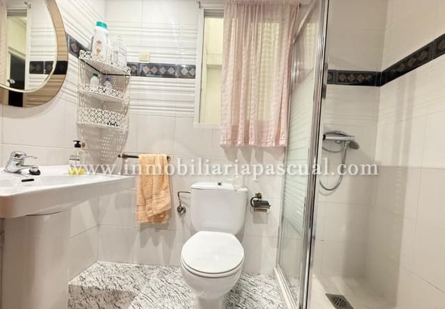 4 bedroom Flat for sale in Cocentaina with garage - € 140,000 (Ref: 9108271)