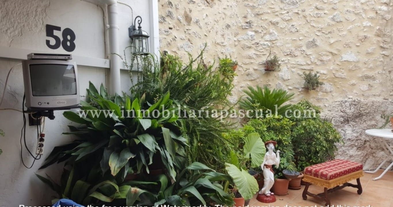 4 bedroom Townhouse for sale in Beniarres - € 95,000 (Ref: 9297851)