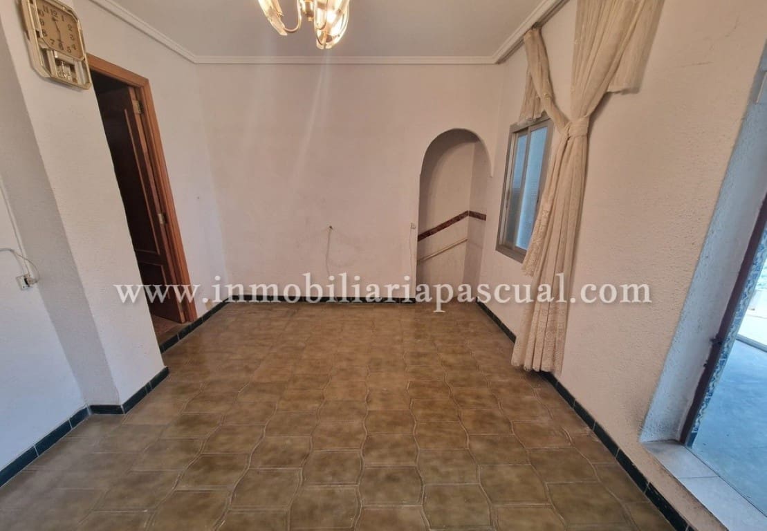 2 soverom Hus til salgs i Alcoy / Alcoi - € 45 000 (Ref: 9299017)