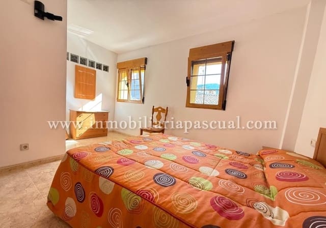 4 sovrum Hus till salu i Muro de Alcoy med garage - 139 000 € (Ref: 9299018)