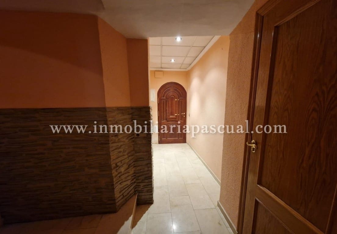 3 bedroom Townhouse for sale in Cocentaina with garage - € 120,000 (Ref: 9300337)