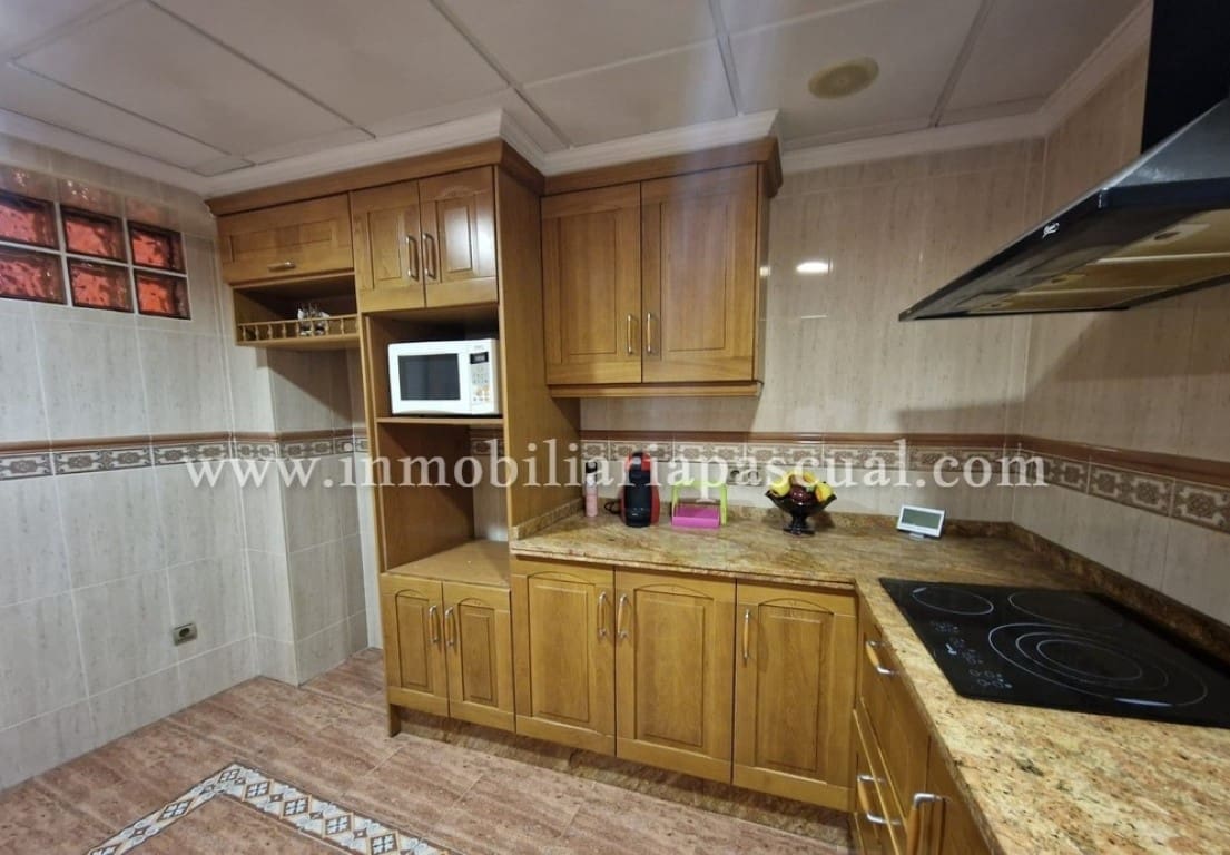 3 bedroom Townhouse for sale in Cocentaina with garage - € 120,000 (Ref: 9300337)