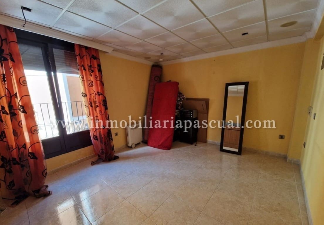 3 bedroom Townhouse for sale in Cocentaina with garage - € 120,000 (Ref: 9300337)