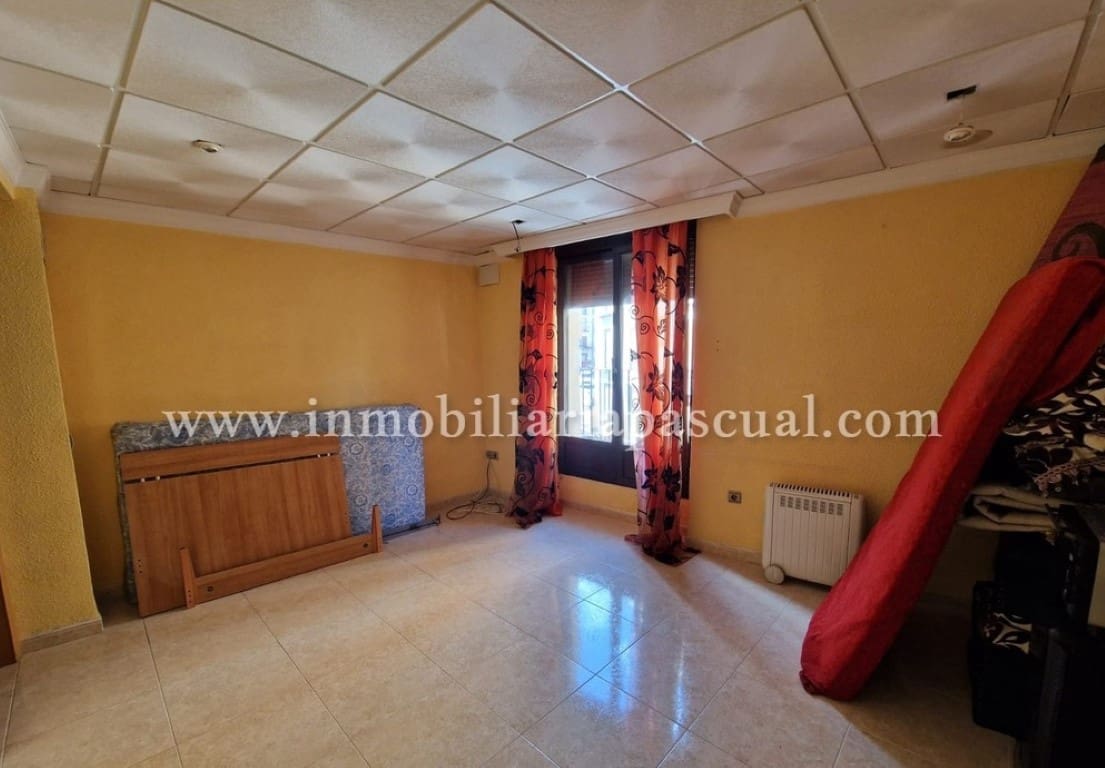 3 bedroom Townhouse for sale in Cocentaina with garage - € 120,000 (Ref: 9300337)
