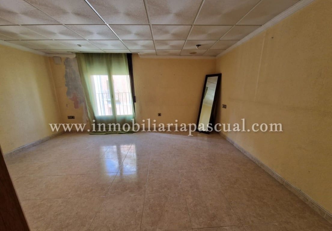 3 bedroom Townhouse for sale in Cocentaina with garage - € 120,000 (Ref: 9300337)