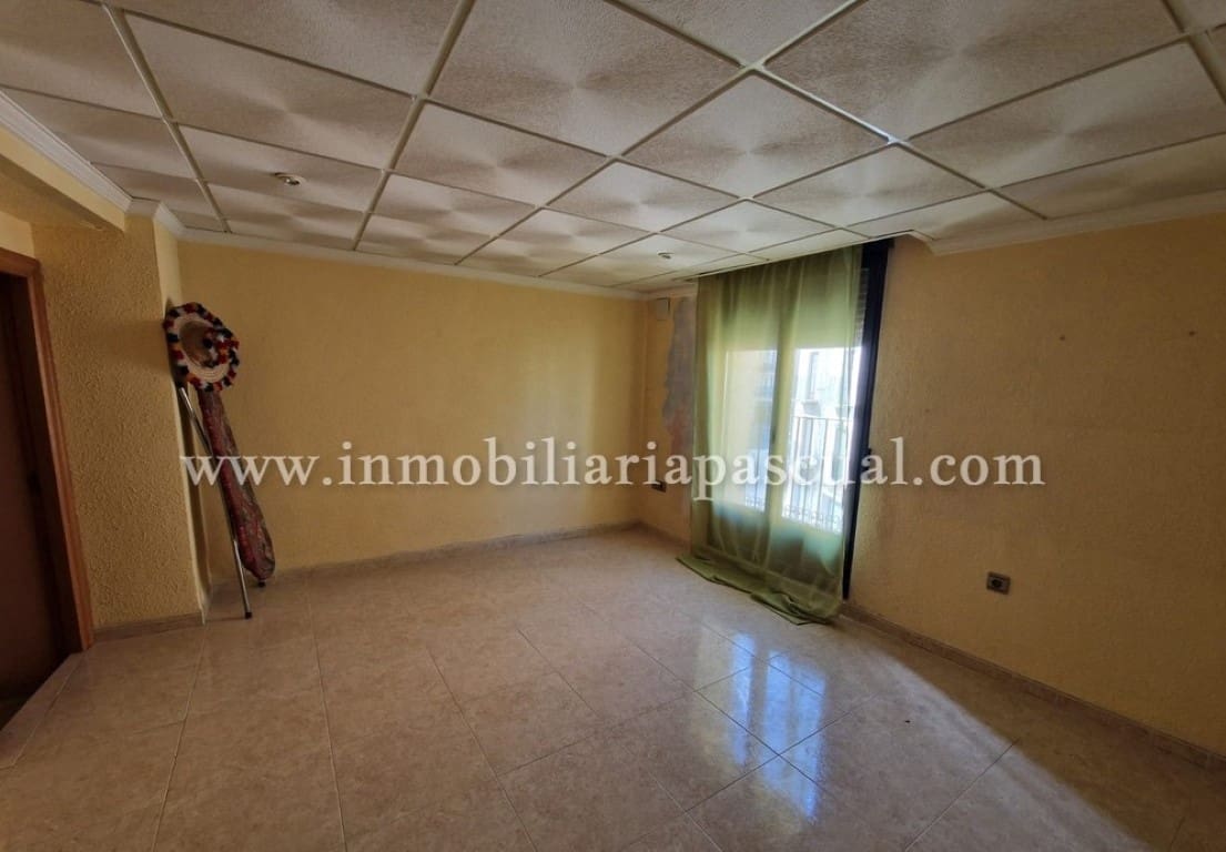 3 bedroom Townhouse for sale in Cocentaina with garage - € 120,000 (Ref: 9300337)