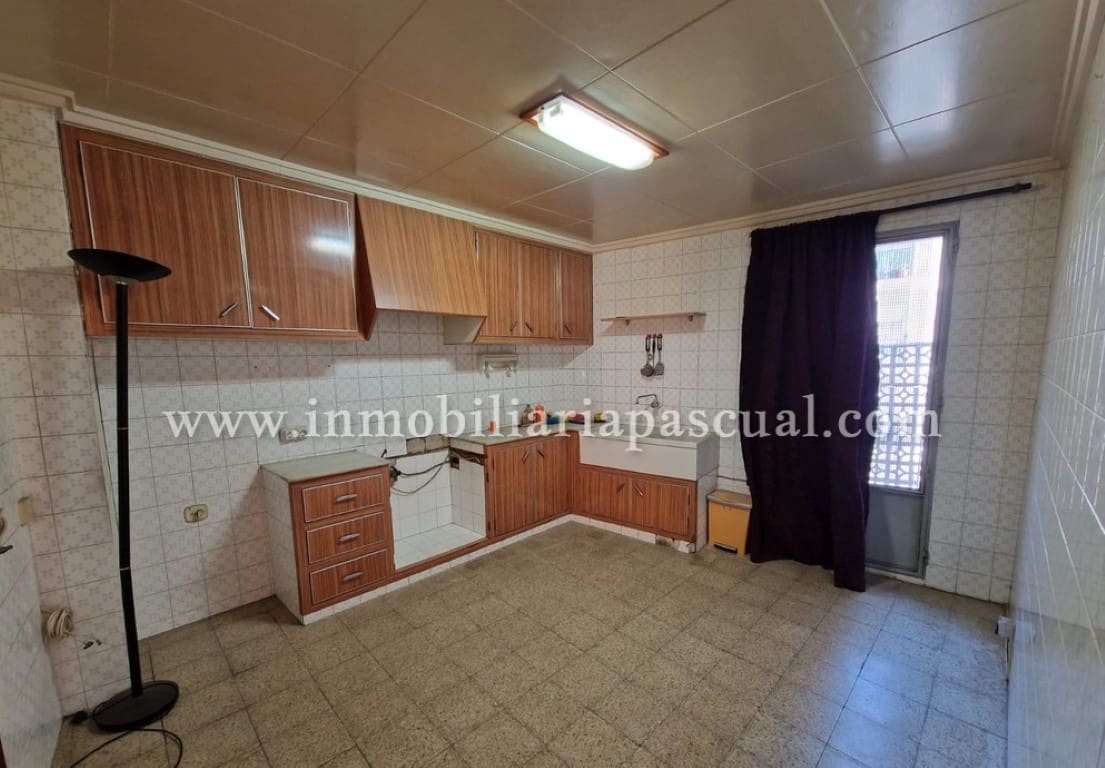 3 bedroom Townhouse for sale in Cocentaina with garage - € 120,000 (Ref: 9300337)
