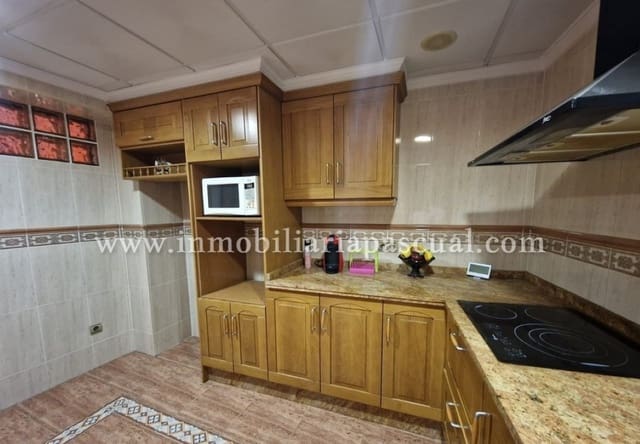 3 bedroom Townhouse for sale in Cocentaina with garage - € 120,000 (Ref: 9300337)