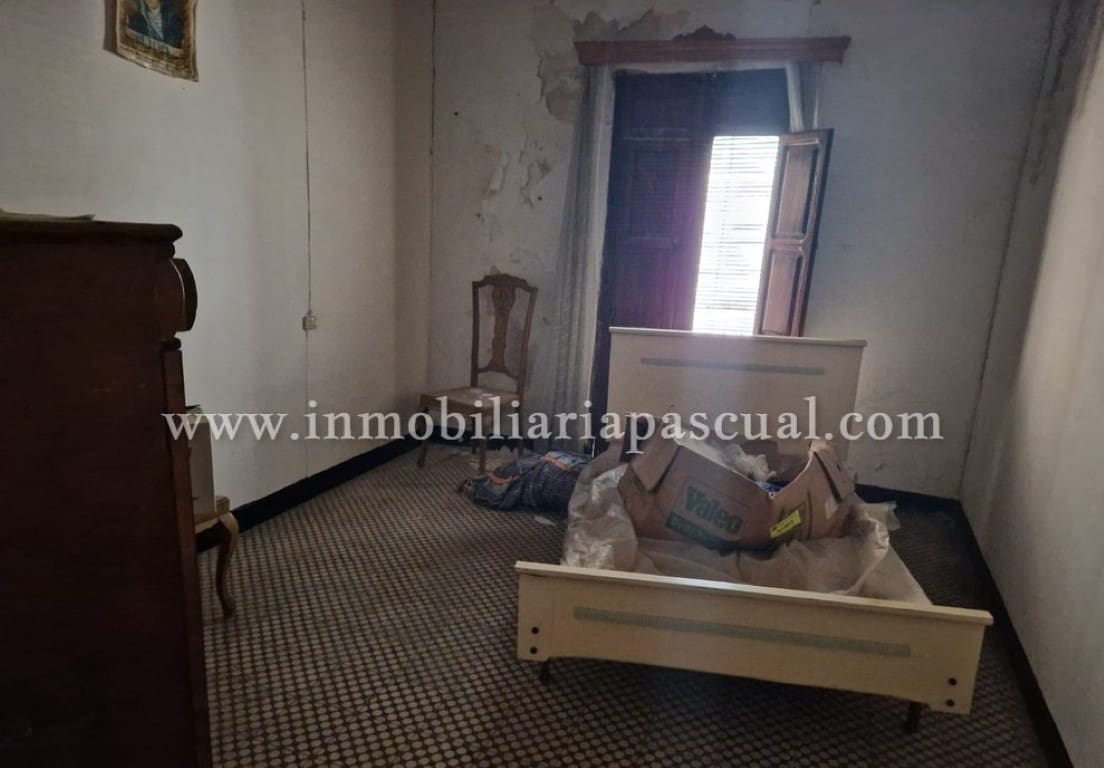 6 soverom Villa til salgs i Cocentaina - € 75 000 (Ref: 9301488)