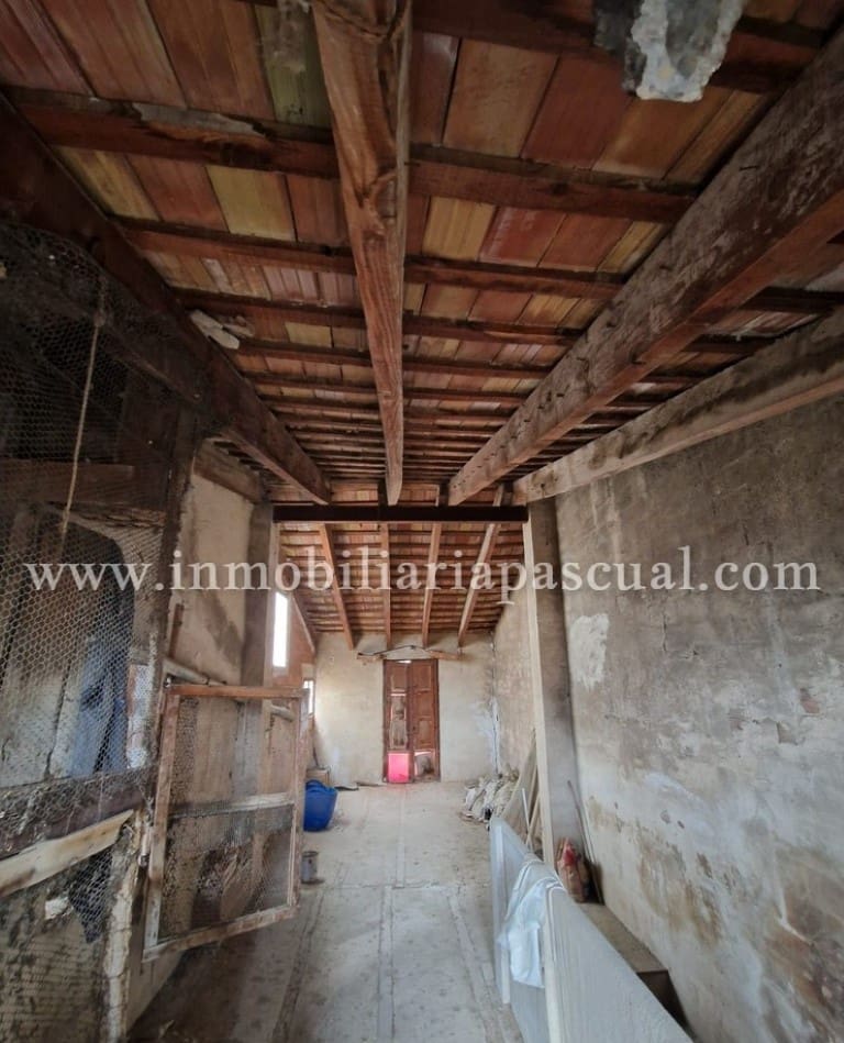 6 soverom Villa til salgs i Cocentaina - € 75 000 (Ref: 9301488)