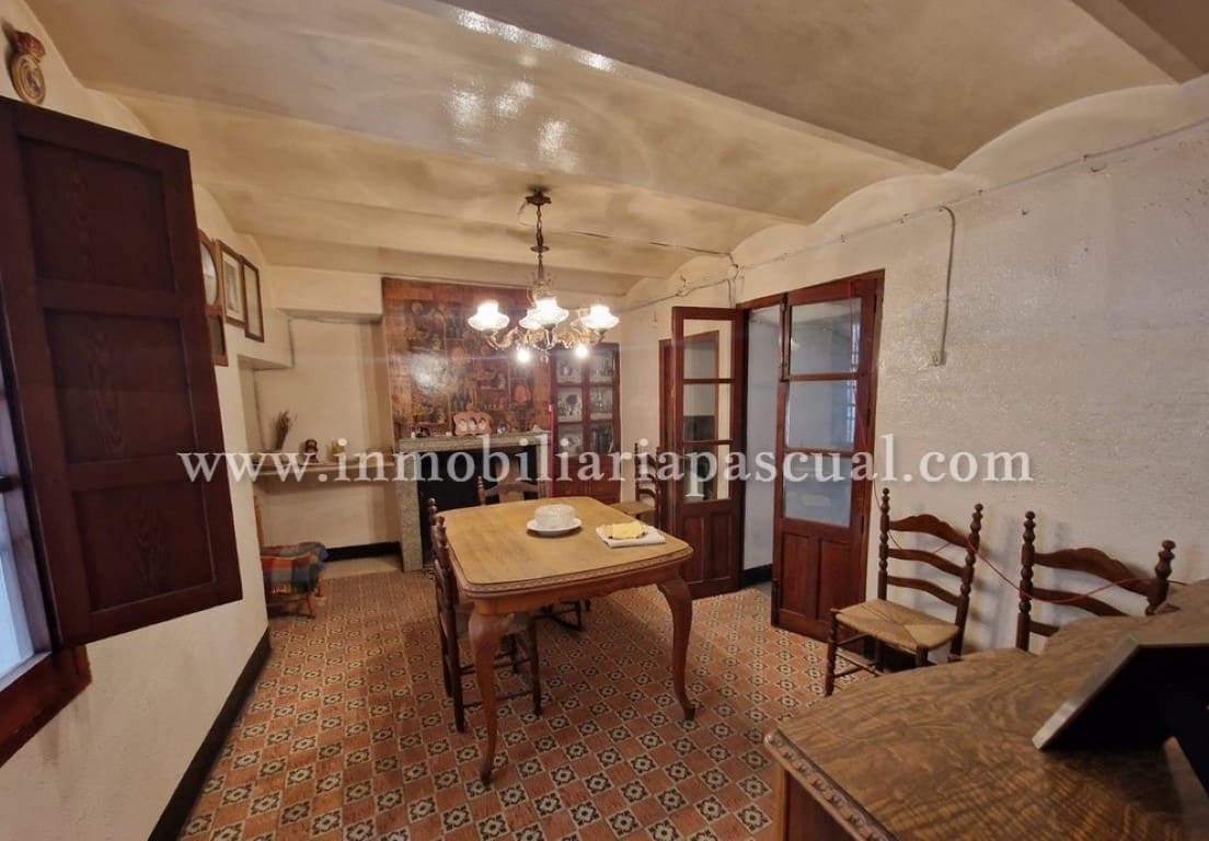 6 soverom Villa til salgs i Cocentaina - € 75 000 (Ref: 9301488)