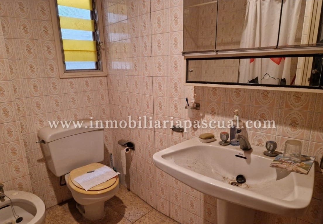 6 soverom Villa til salgs i Cocentaina - € 75 000 (Ref: 9301488)