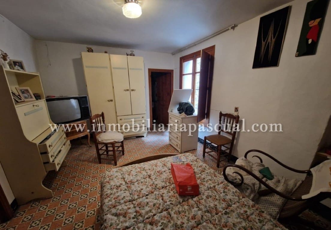 6 soverom Villa til salgs i Cocentaina - € 75 000 (Ref: 9301488)