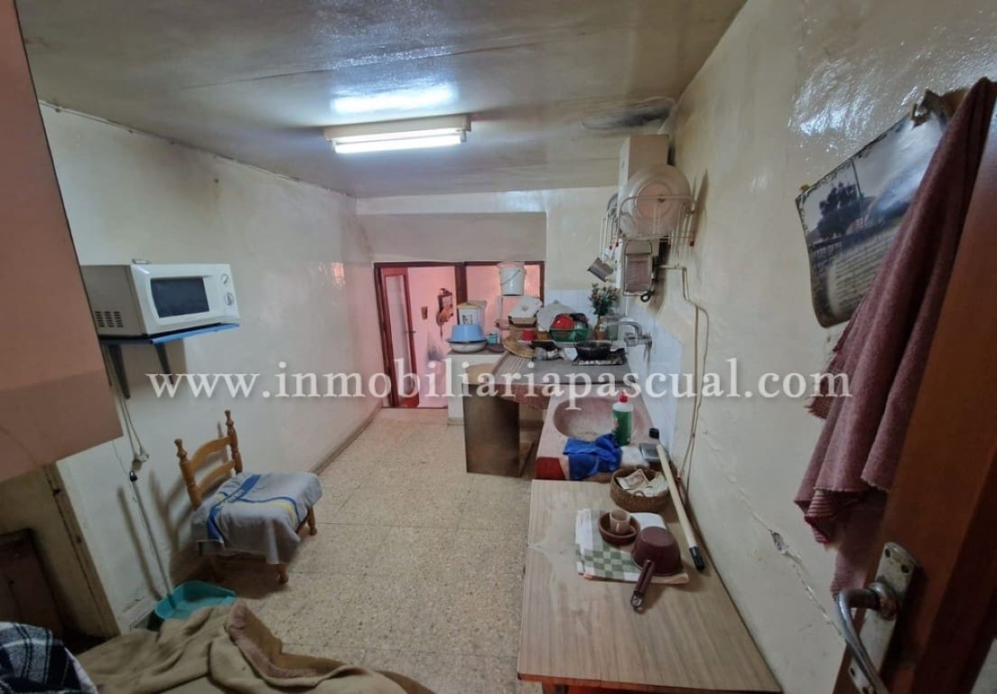 6 soverom Villa til salgs i Cocentaina - € 75 000 (Ref: 9301488)