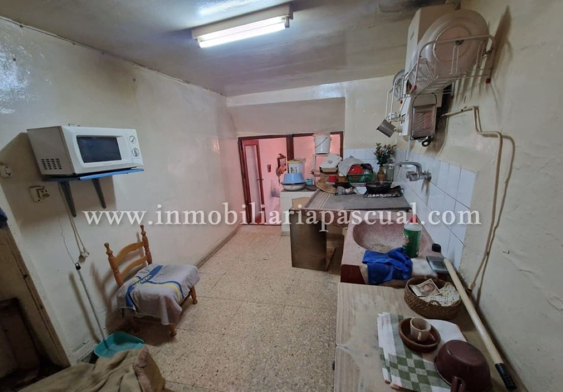 6 soverom Villa til salgs i Cocentaina - € 75 000 (Ref: 9301488)