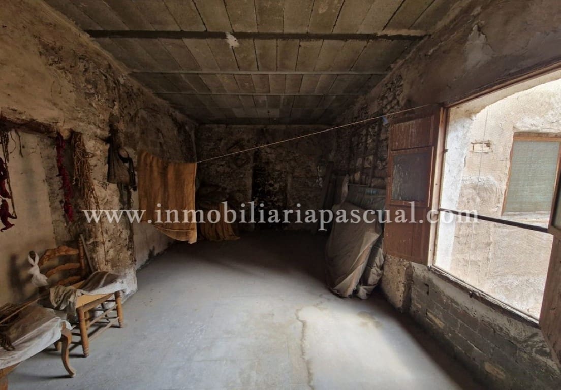 6 soverom Villa til salgs i Cocentaina - € 75 000 (Ref: 9301488)