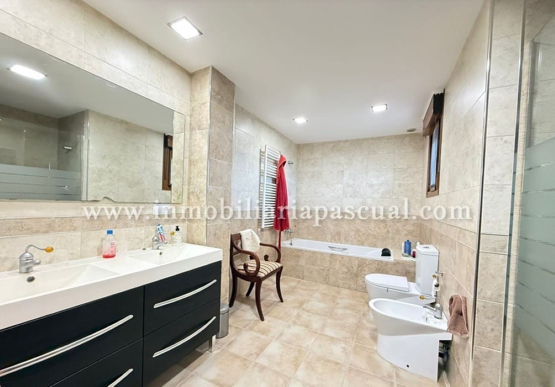 4 soverom Villa til salgs i Cocentaina med svømmebasseng garasje - € 400 000 (Ref: 9322380)