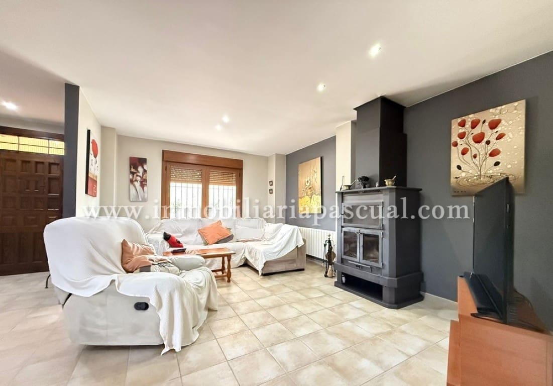 4 soverom Villa til salgs i Cocentaina med svømmebasseng garasje - € 400 000 (Ref: 9322380)