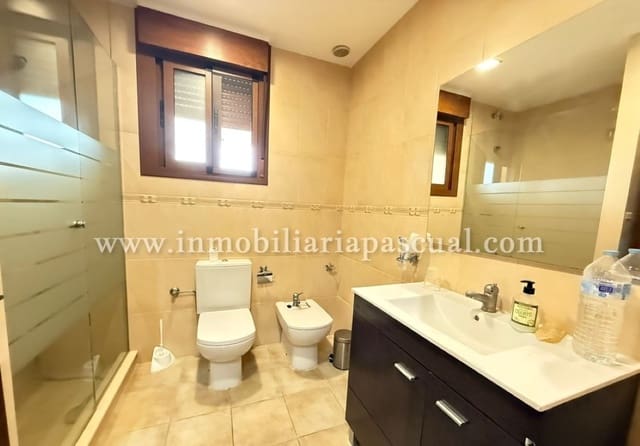 4 slaapkamer Villa te koop in Cocentaina met zwembad garage - € 400.000 (Ref: 9322380)